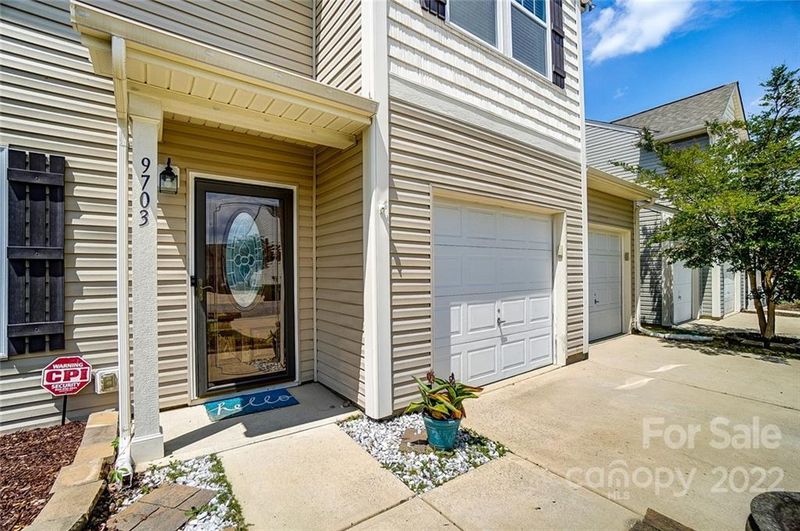 9703 Cayenne Dr #76, Charlotte, NC 28214