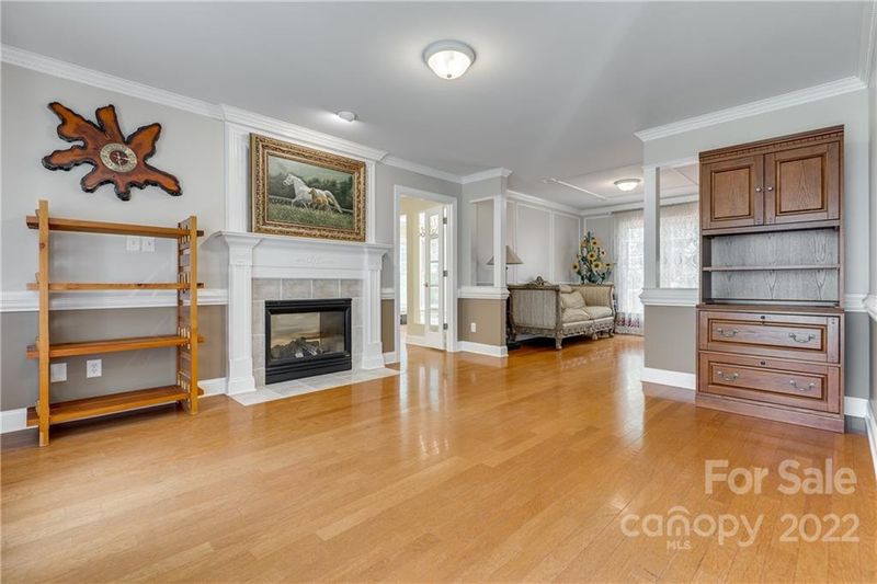 11172 Water Trace Dr, Tega Cay, SC 29708