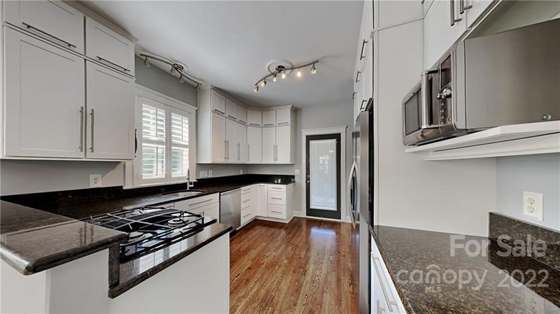 8125 Parkton Gate Dr, Huntersville, NC 28078