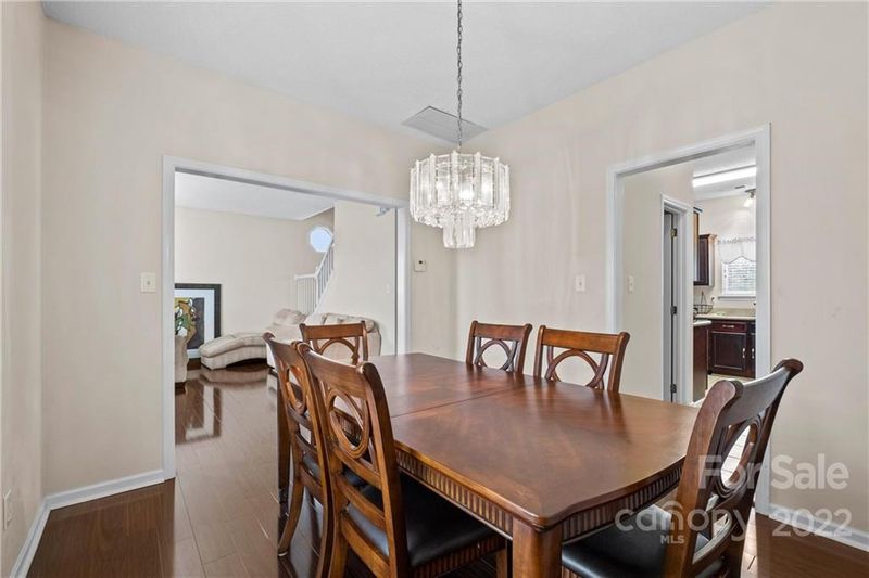 5115 Timbertop Ln, Charlotte, NC 28215