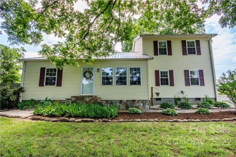 161 Eagle Mills Rd, Harmony, NC 28634