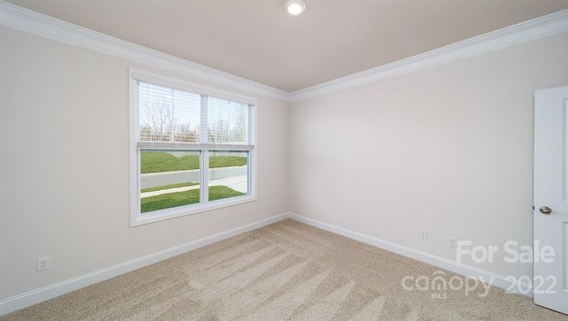 672 Latrobe Dr, Iron Station, NC 28080
