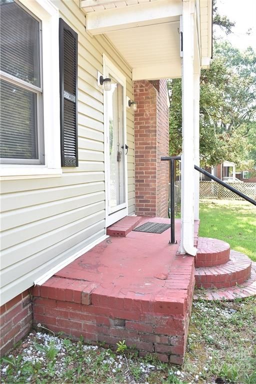521 Davis Park Rd, Gastonia, NC 28052