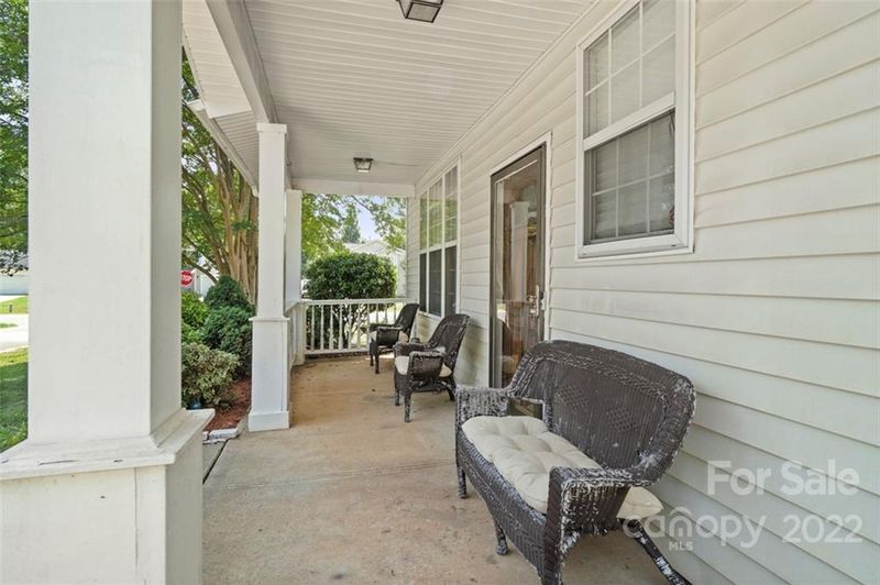5610 Subira Ln, Charlotte, NC 28215