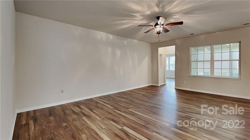312 Picasso Trl, Mount Holly, NC 28120