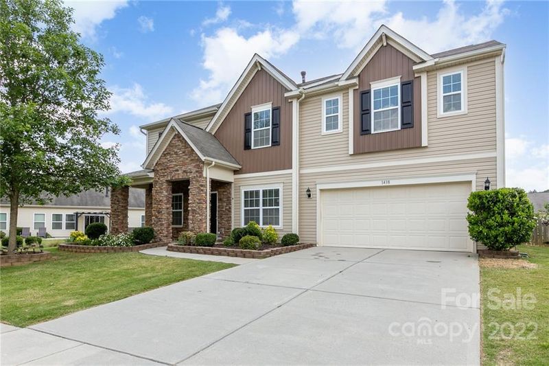 1438 Afternoon Sun Rd, Matthews, NC 28104