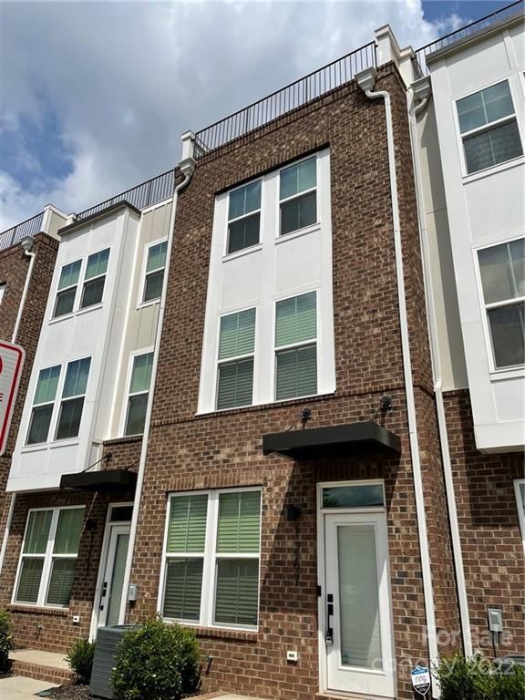 1267 N Caldwell St, Charlotte, NC 28206