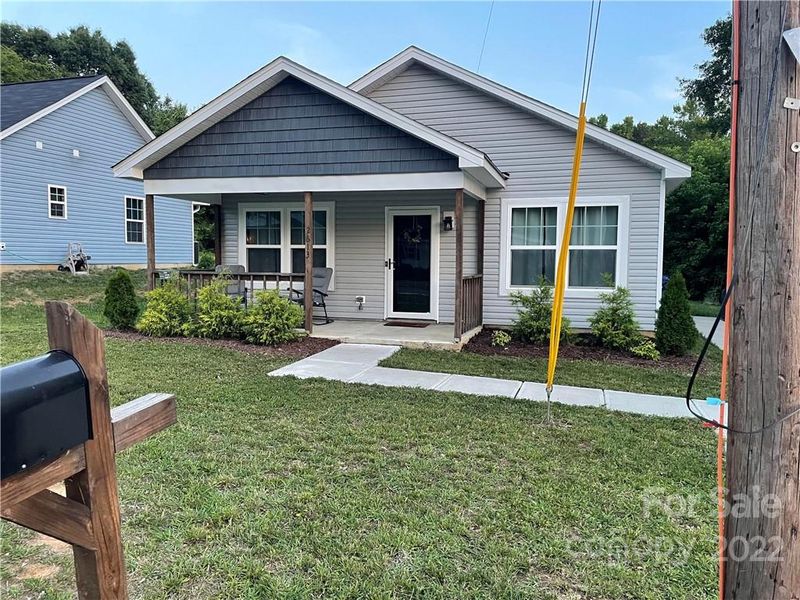 2613 E Spencer Ave, Gastonia, NC 28054