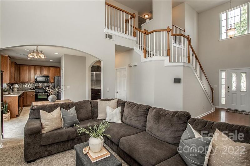 4630 Abercromby St, Charlotte, NC 28213