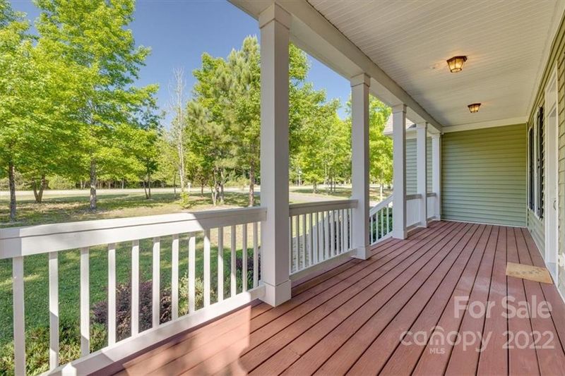 1330 Ole Cambridge Cir, Clover, SC 29710