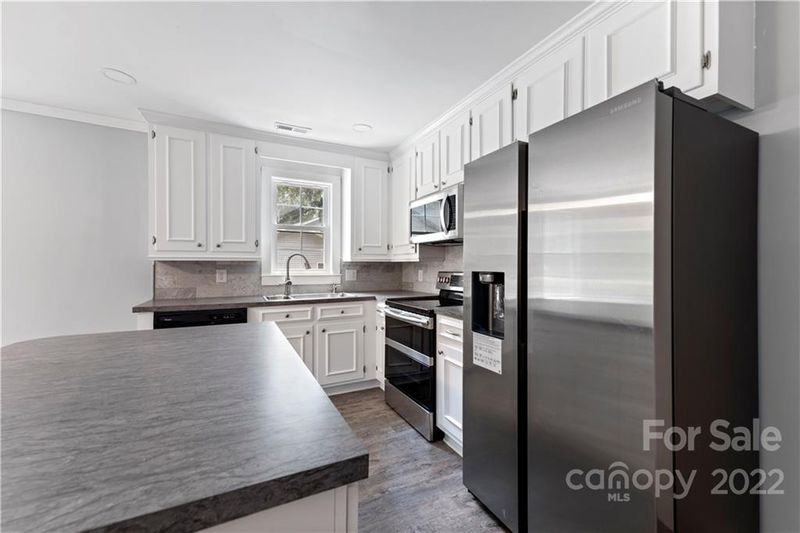 1248 W Shore Dr, Lancaster, SC 29720