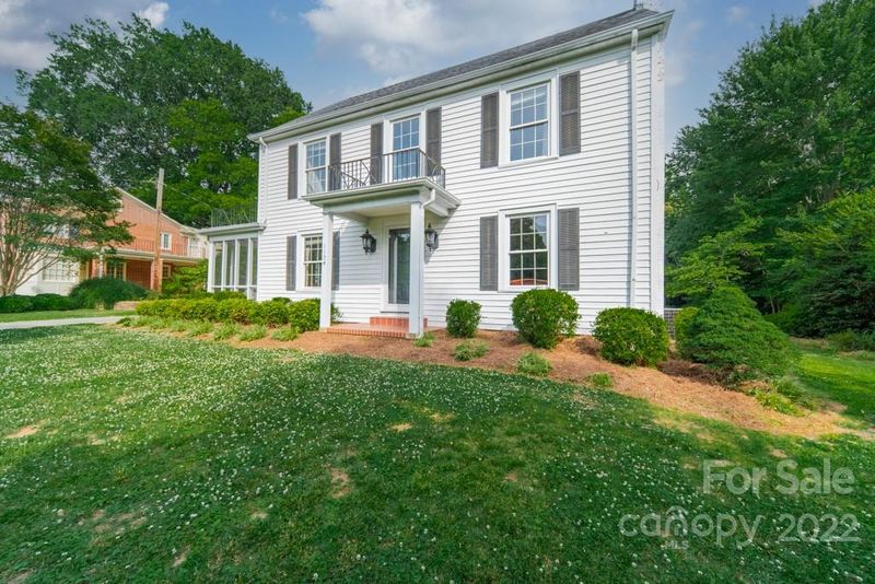 1124 S Edgemont Ave, Gastonia, NC 28054