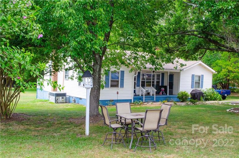 1110 S Main St S, Clover, SC 29710