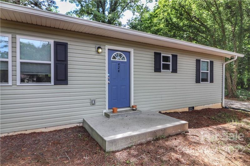 424 Ogburn St #1, Mooresville, NC 28115