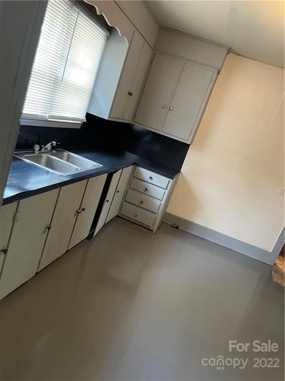 623 Clyde St, Gastonia, NC 28052