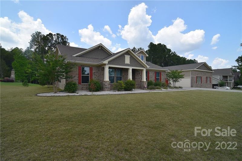 2407 Enchanto Rd, York, SC 29745