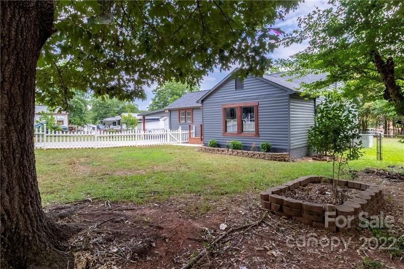 103 Margie St, Belmont, NC 28012