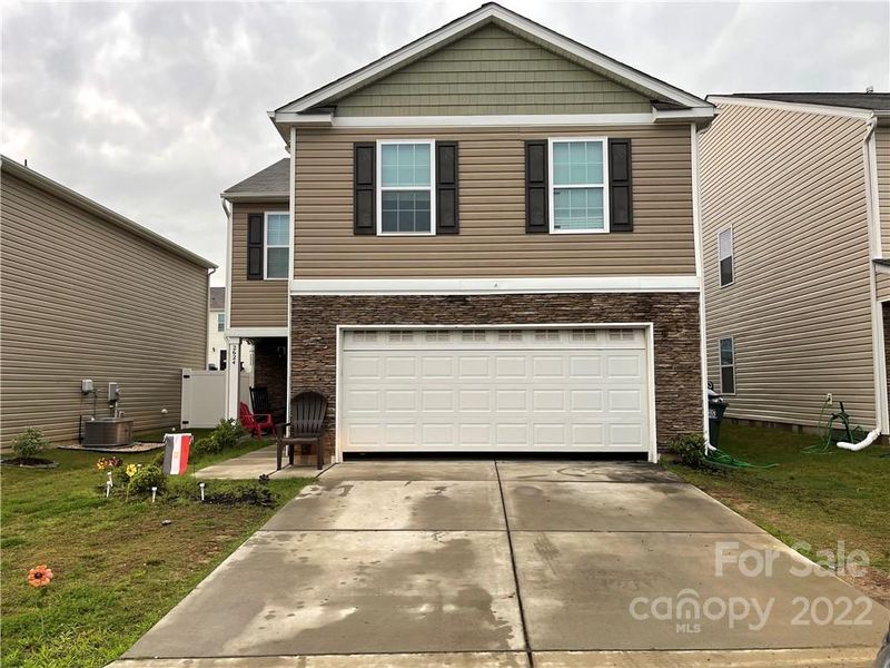 2624 Mcintosh St, Dallas, NC 28034