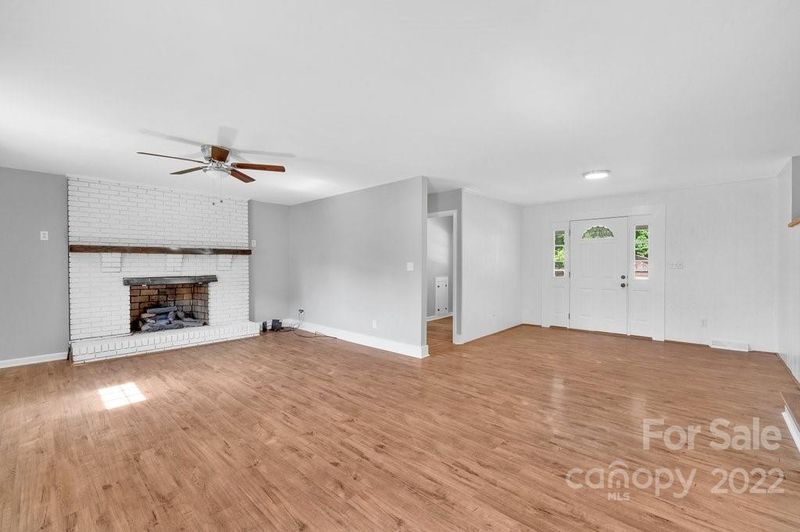 1660 High Meadow Ln #2, Newton, NC 28658