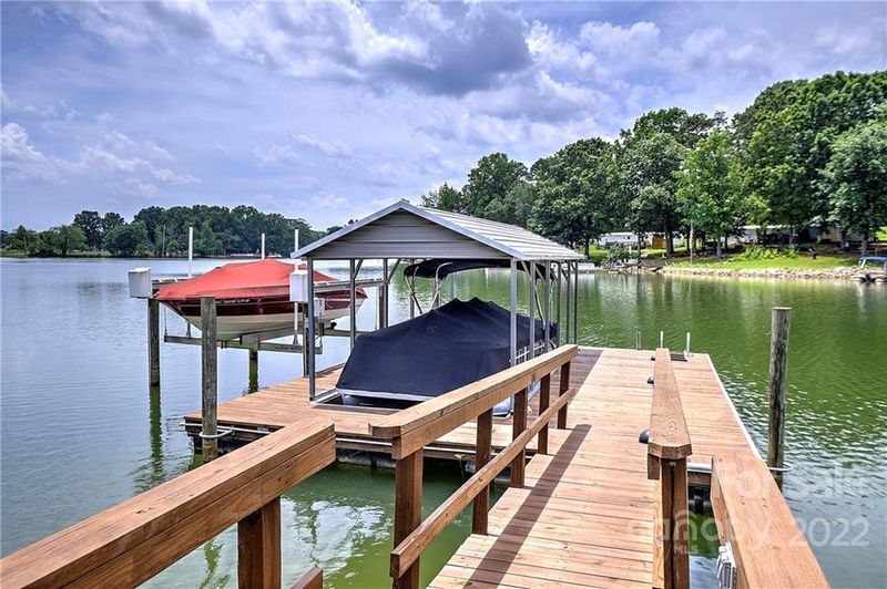 8569 Birchwood Ln, Terrell, NC 28682