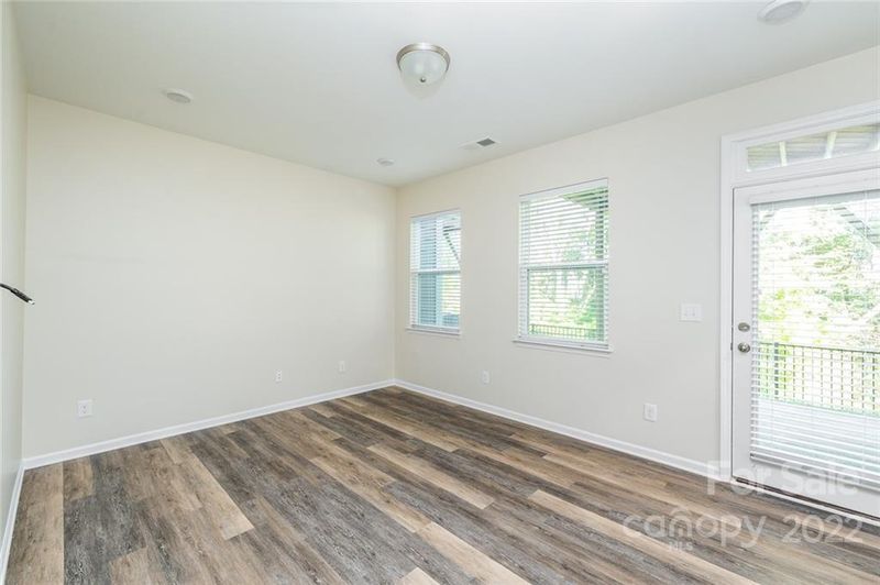 2330 Creekmere Ln, Charlotte, NC 28262