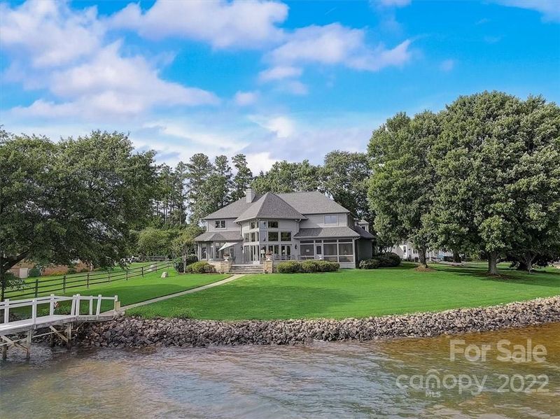 16404 Pinwhenny Rd, Cornelius, NC 28031