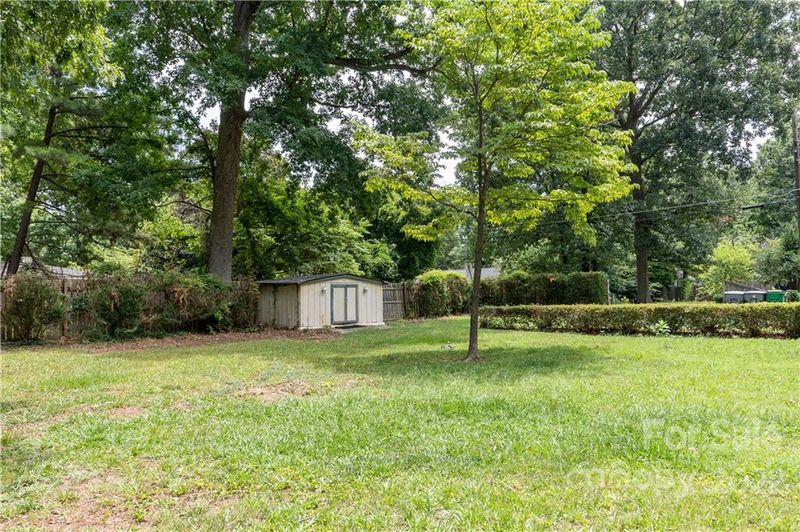 1800 Lisbon Ln, Charlotte, NC 28269