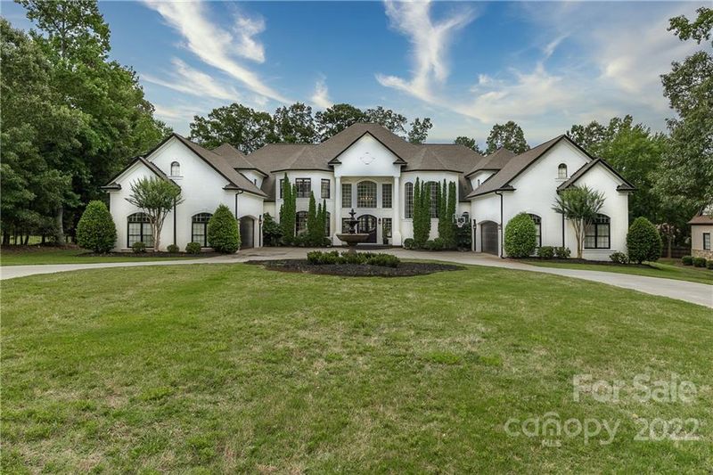 1808 Funny Cide Dr, Waxhaw, NC 28173
