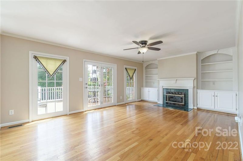 2741 Gold Rush Dr, Lincolnton, NC 28092