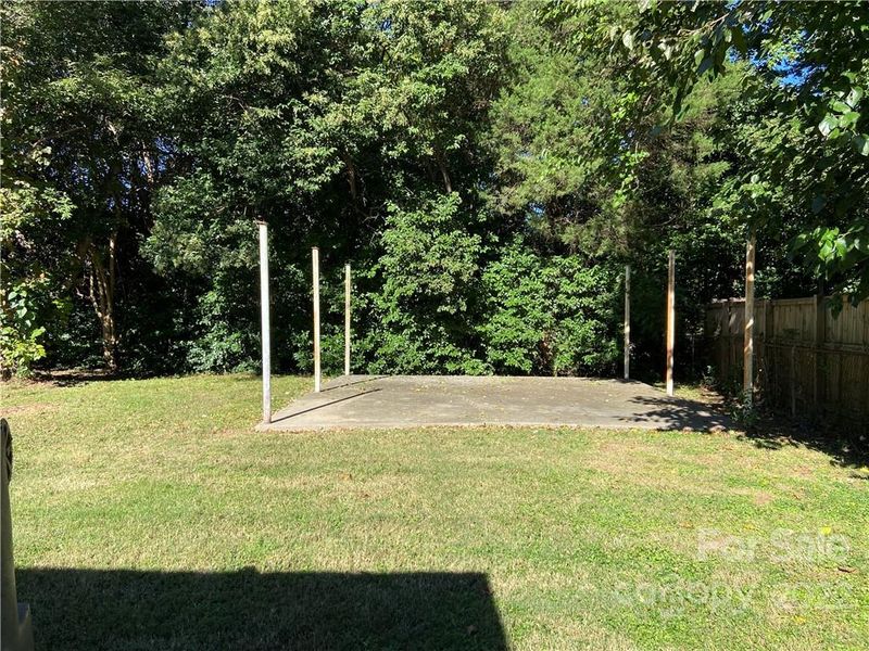 4518 Ridgeley Dr, Charlotte, NC 28208