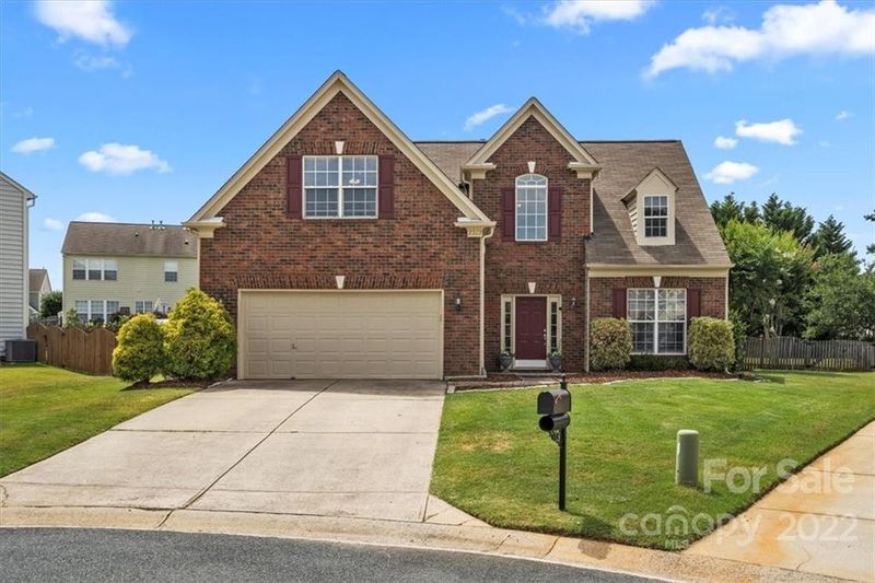 2323 Winthorp Ridge Rd, Charlotte, NC 28270