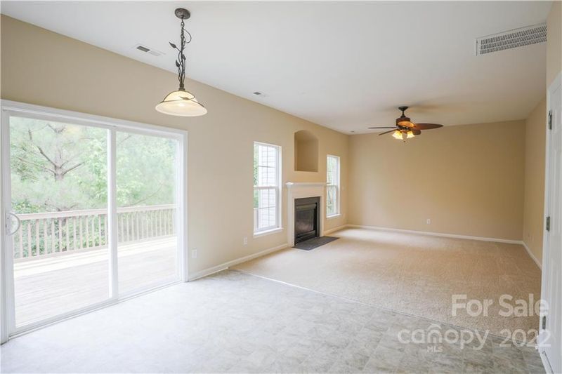 7715 Black Hawk Ln, Tega Cay, SC 29708