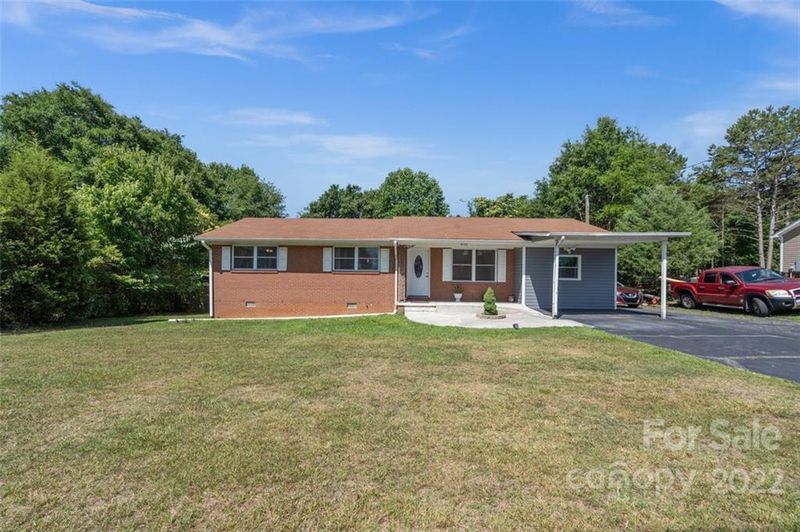 6125 Avalon Dr, Kannapolis, NC 28081