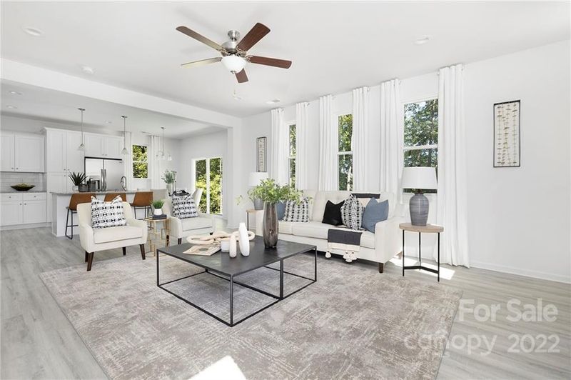 6906 Pear Tree Rd, Charlotte, NC 28216