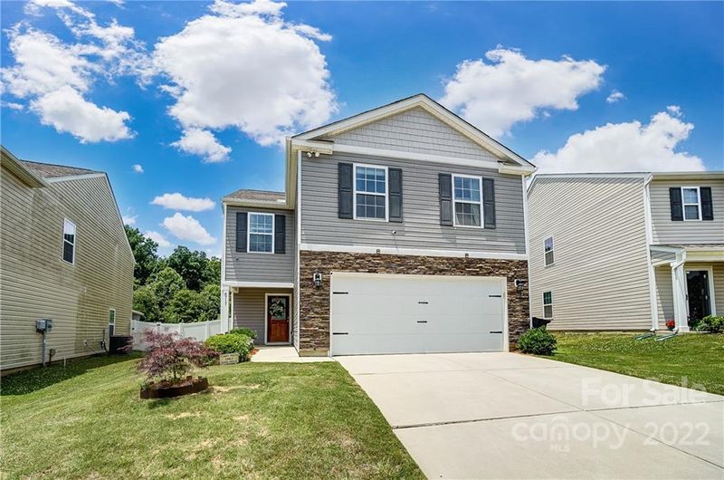 8717 Longnor St, Charlotte, NC 28214