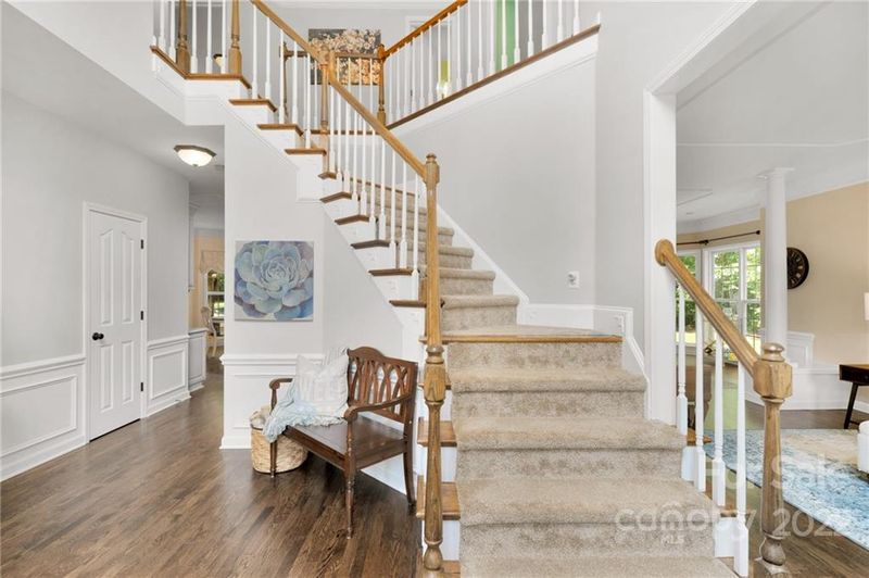 9700 Shadowmere Ln, Matthews, NC 28104