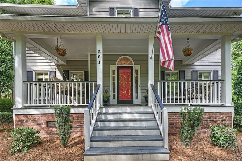 261 Pat Stough Ln, Davidson, NC 28036