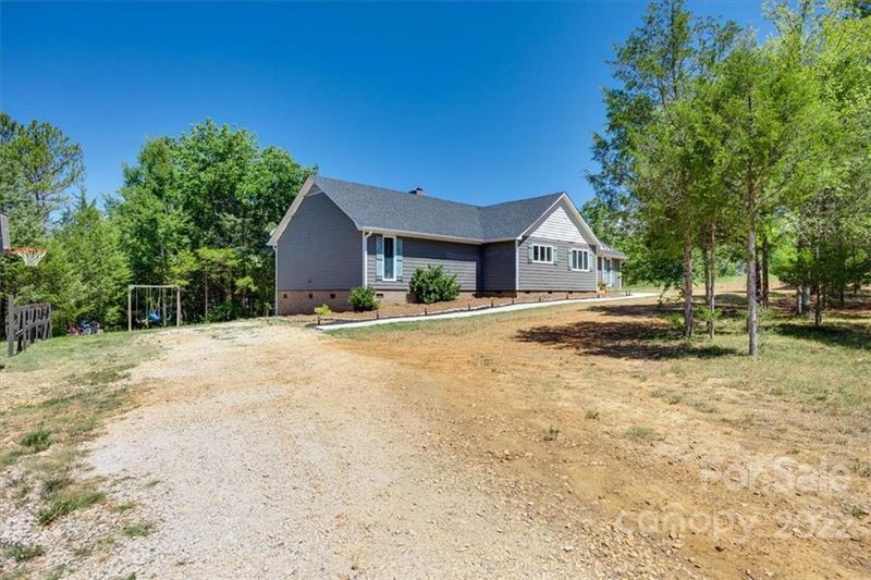 898 Mcgill Rd, Smyrna, SC 29743