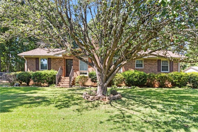 1367 Melanie Ln, Chester, SC 29706