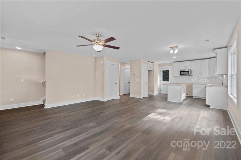 413 Brookfield Dr, Statesville, NC 28625