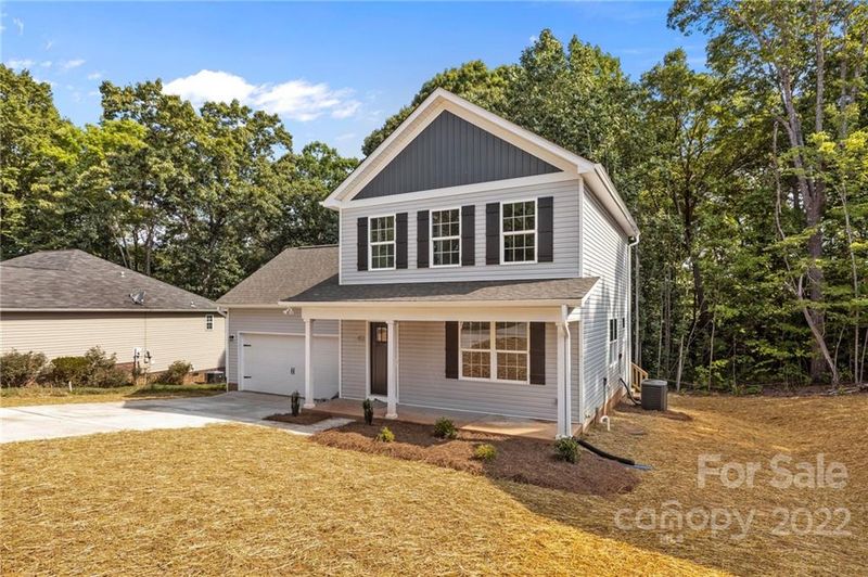 413 Brookfield Dr, Statesville, NC 28625