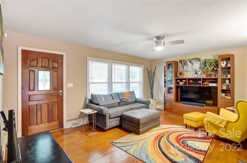 209 General Stonewall Jackson Dr, Stanley, NC 28164