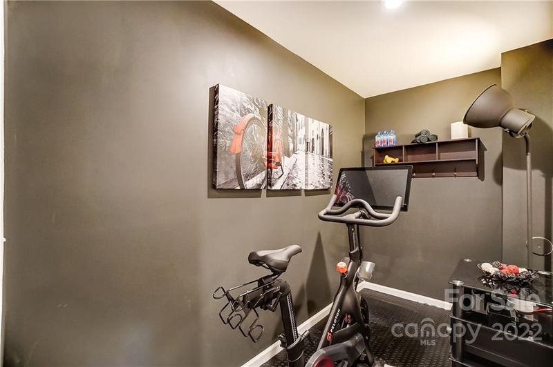 3754 Speer Blvd, Charlotte, NC 28217