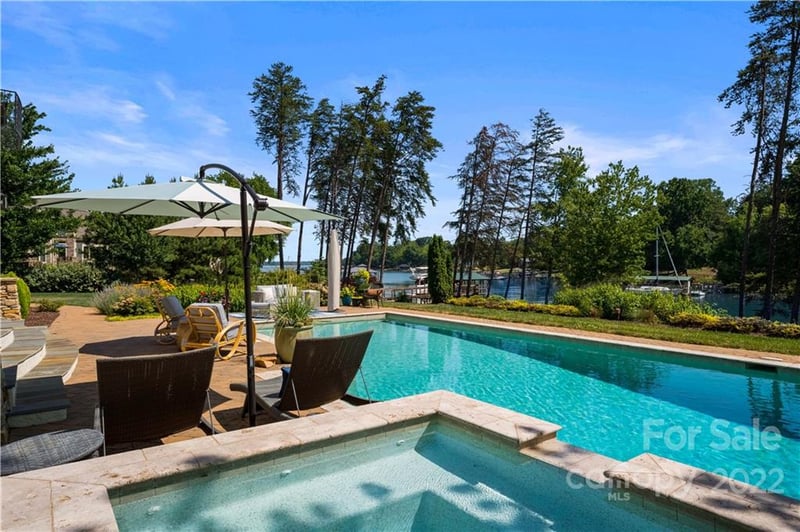 120 Greyfriars Rd, Mooresville, NC 28117