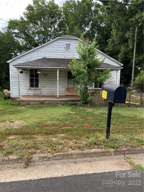 309 Potts St, Davidson, NC 28036