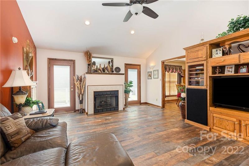 8215 Providence Rd S, Waxhaw, NC 28173