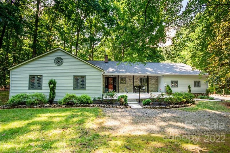 136 River Run Rd, Statesville, NC 28625
