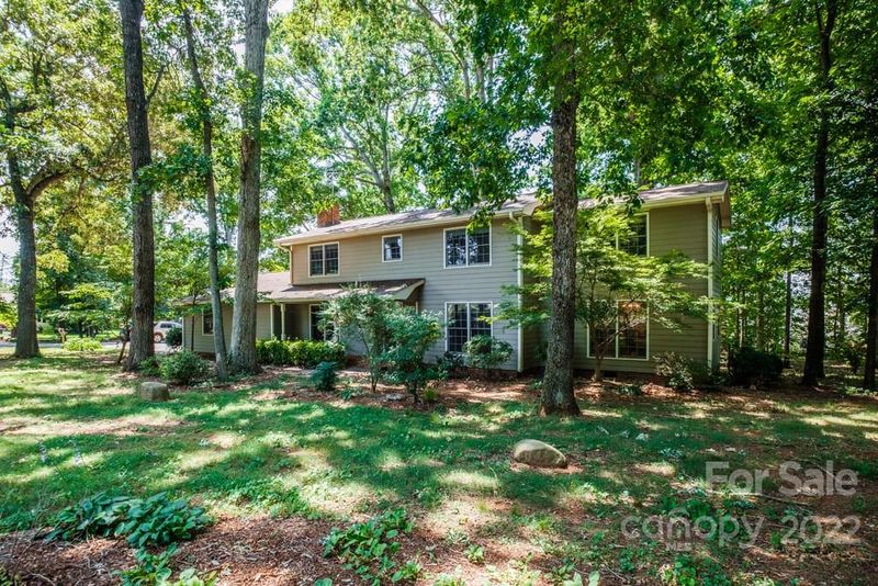 162 Little John Rd, Statesville, NC 28625