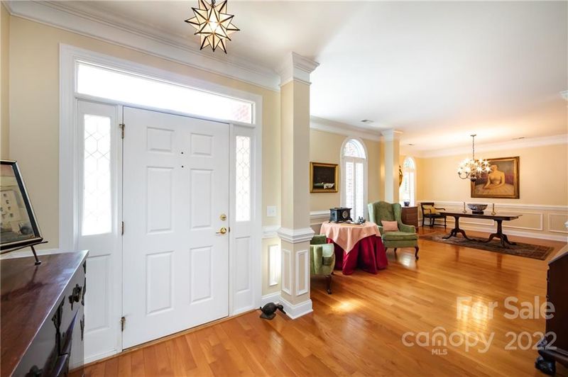 2014 Brook View Ct, Matthews, NC 28104