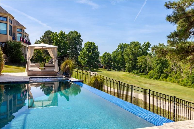 1443 Winged Foot Dr, Denver, NC 28037